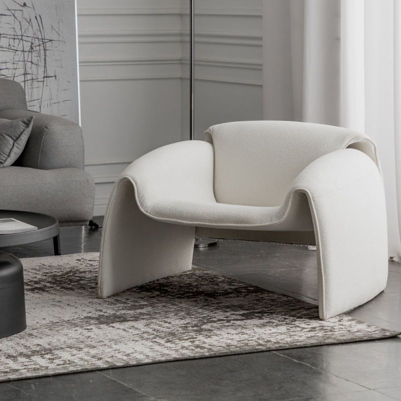 Influencer-approved crab chair: unique m-shaped lounge sofa for small spaces - perfect for living rooms!