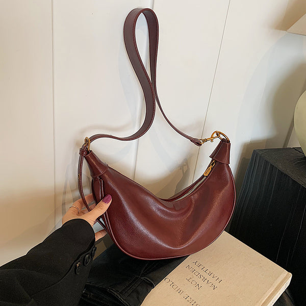 Premium messenger bag women's 2025 autumn and winter new fashion shoulder casual bag niche versatile dumpling bag