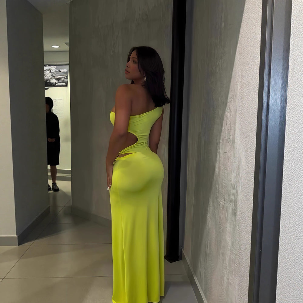 European and american cross-border women's fashion:  autumn new arrival - solid color sleeveless asymmetrical neck one-shoulder cutout off-shoulder maxi dress