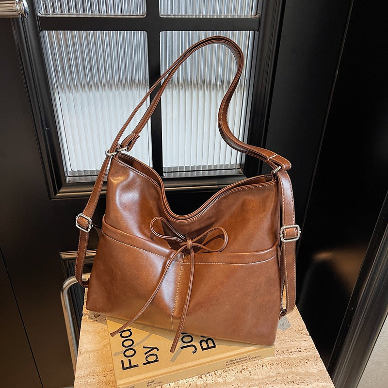 Fashion and foreign shoulder bag, large-capacity tote bag, casual big bag, women's 2025 new class commuter messenger bag