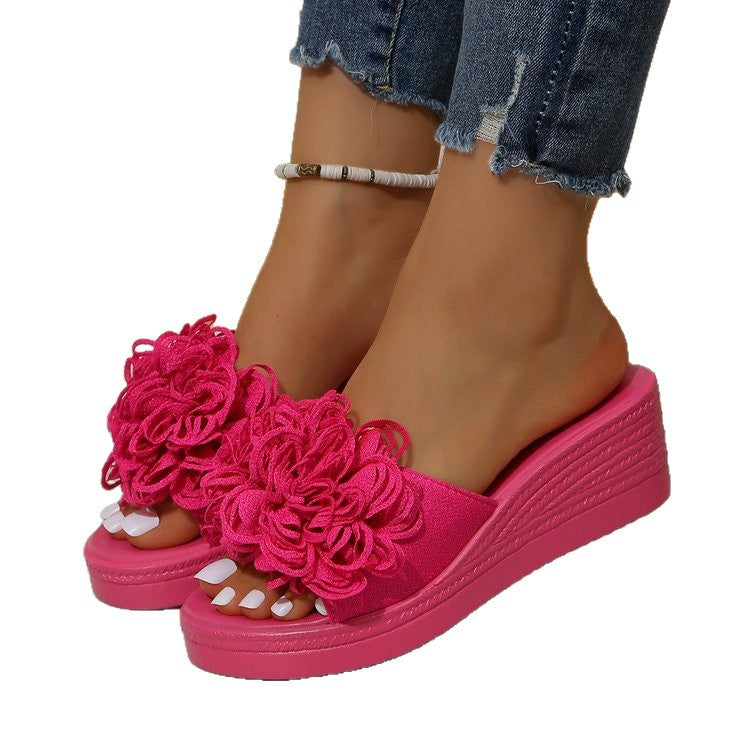 summer new arrival: plus-size platform slides for women (sizes 35-43). wholesale available. dropshipping to  and