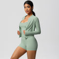 High-waisted, form-fitting, brushed yoga set. european and american style, "naked feel" quick-dry fitness outfit. three-piece set for outdoor leisure, running, and sports