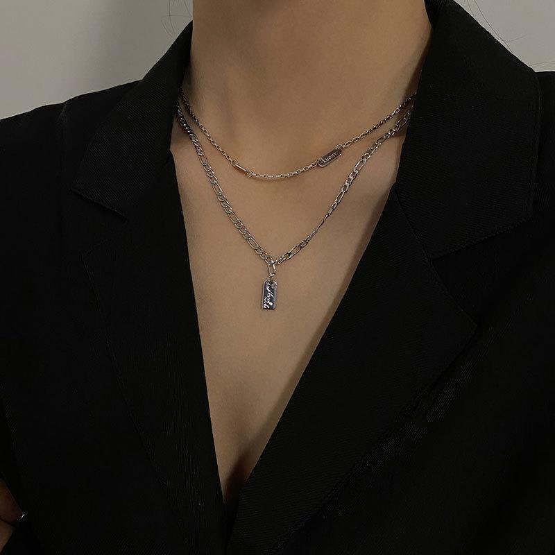 K-styleelegantletter luck necklace for women retrofashionelegance clavicle chain cross-border jewelry trend