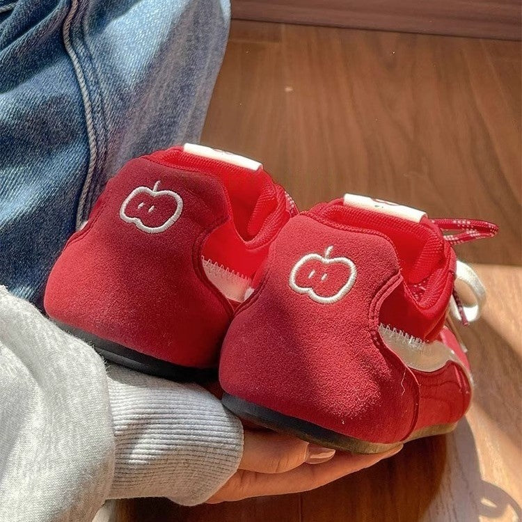 Red german army trainers (gats) for women, 2026 summer new arrival, breathable flat sneakers, retro versatile casual sports white shoes