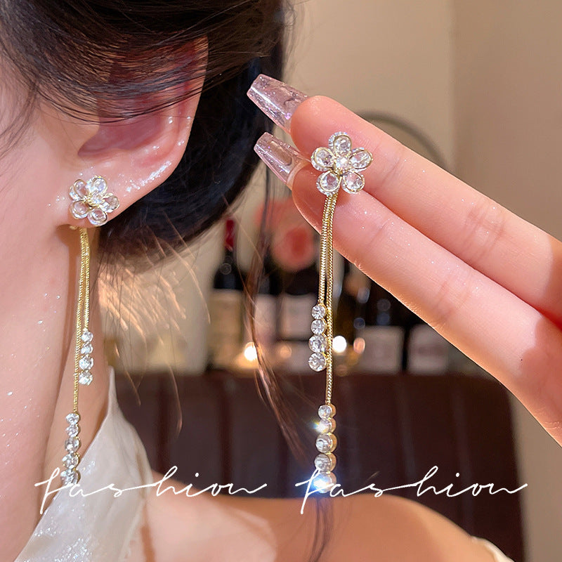 Two-wear earrings: exquisite zircon flower tassel earrings for women - stylish, elegant, and luxurious long earrings