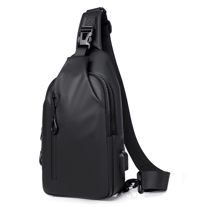 New outdoor large-capacity messenger bag, a hair men's breast bag, fashionable and simple fashion trend shoulder bag