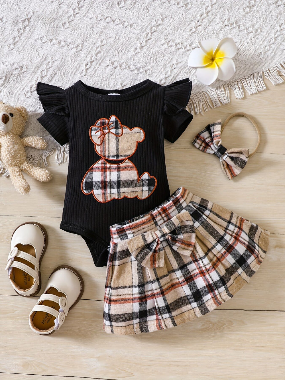 ins newborn infant baby girl summer style bear appliqué embroidered bodysuit triangle romper plaid butterfly