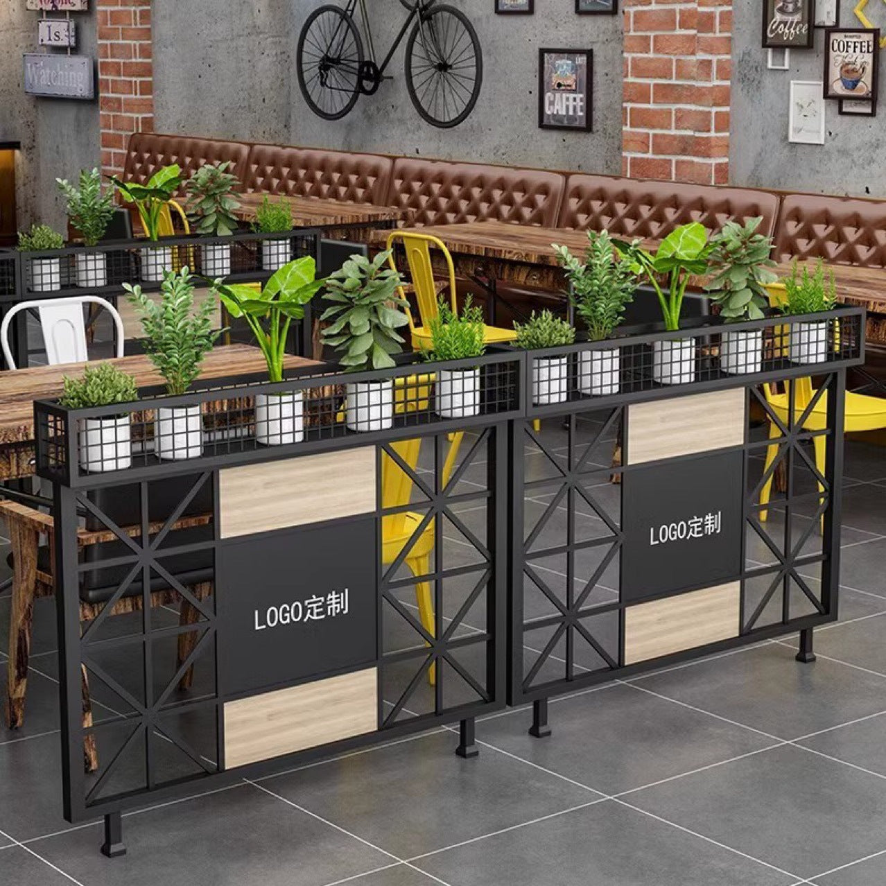 Nordic industrial style wrought iron partition flower stand restaurant aisle decorative screen milk tea shop card seat guardrail green plant fence