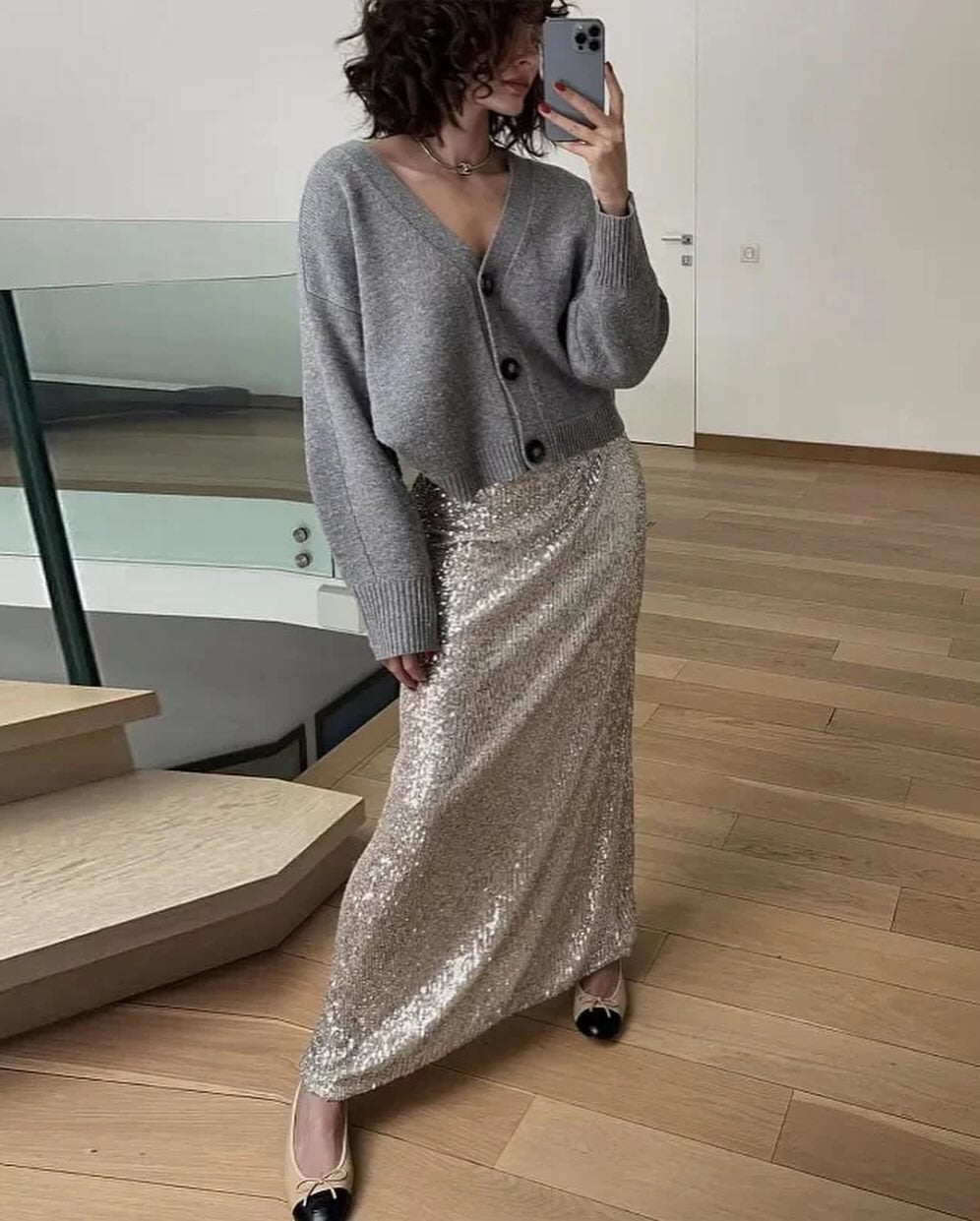 2025 european and american new fashion high-waisted slimming sequin midi skirt - women's elastic waist, back slit, stretch straight-leg long skirt