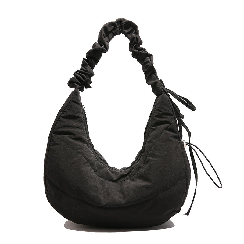 Fashion bag women's 2025 new college style dumpling bag casual large capacity shoulder messenger bag