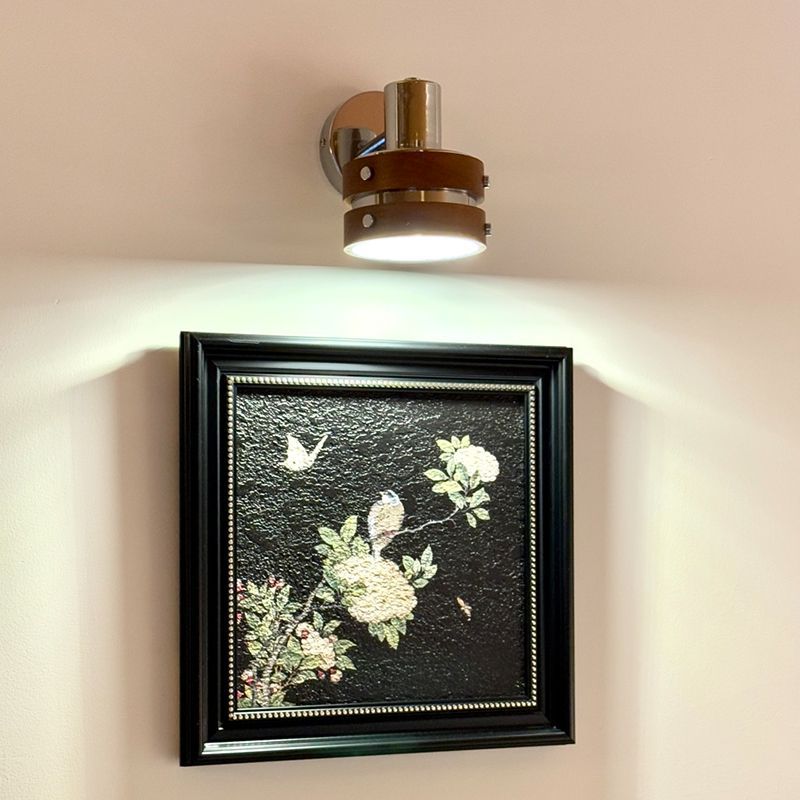 French medieval style solid wood wall lamp can be rotated bedroom bedside cafe bauhaus retro art decoration wall lamp