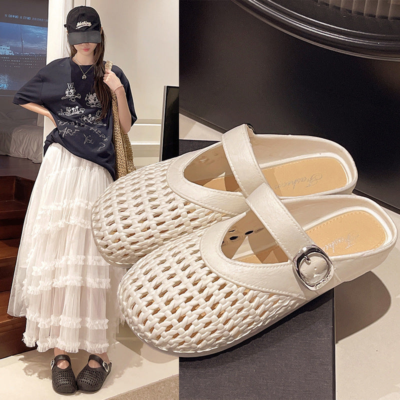 Casual and versatile closed-toe slippers: 2025 summer new fashion women's outdoor slides, hollow-out breathable flat half-slippers, ins style