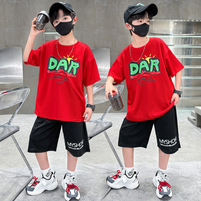 Boys' summer outfit set:  new summer styles - trendy, stylish, and street-ready for cool kids