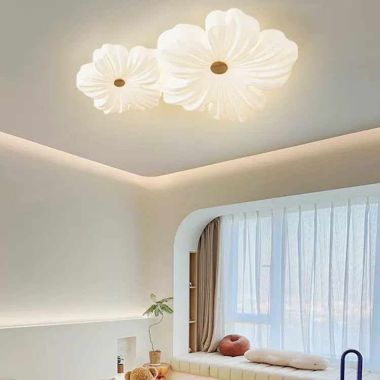 Flower living room light ceiling light cream wind petal master bedroom light warm children's room dining room lighting modern and simple