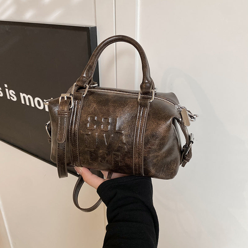 Cross-border simple casual handbag bag women's 2025 new versatile shoulder messenger bag fashionable commuter pillow bag