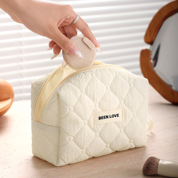 Beilian hand-held cosmetic bag ins wind small fashion bag medium bag portable portable lipstick toiletries storage bag