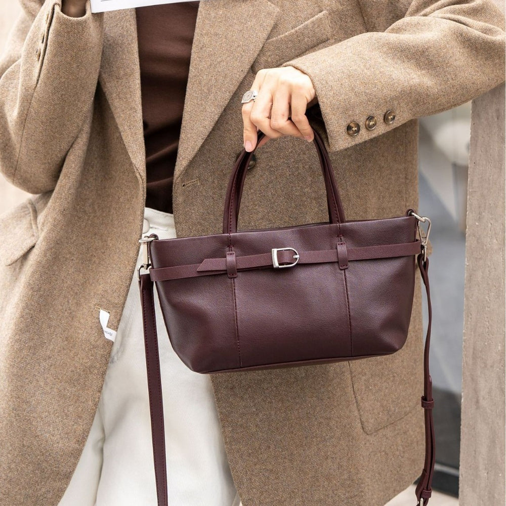 Cowhide bag for women 2024fall and winternew arrivalretrowork clothing one-shoulder cross-body women's bag vegetable basket bag genuine leather satchel bag