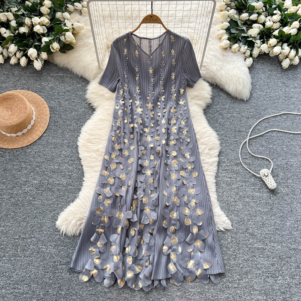 Miya pleated dress - women's  summer collection: european & american style, sophisticated, gold foil 3d floral appliqué, loose fit, pleated maxi dress