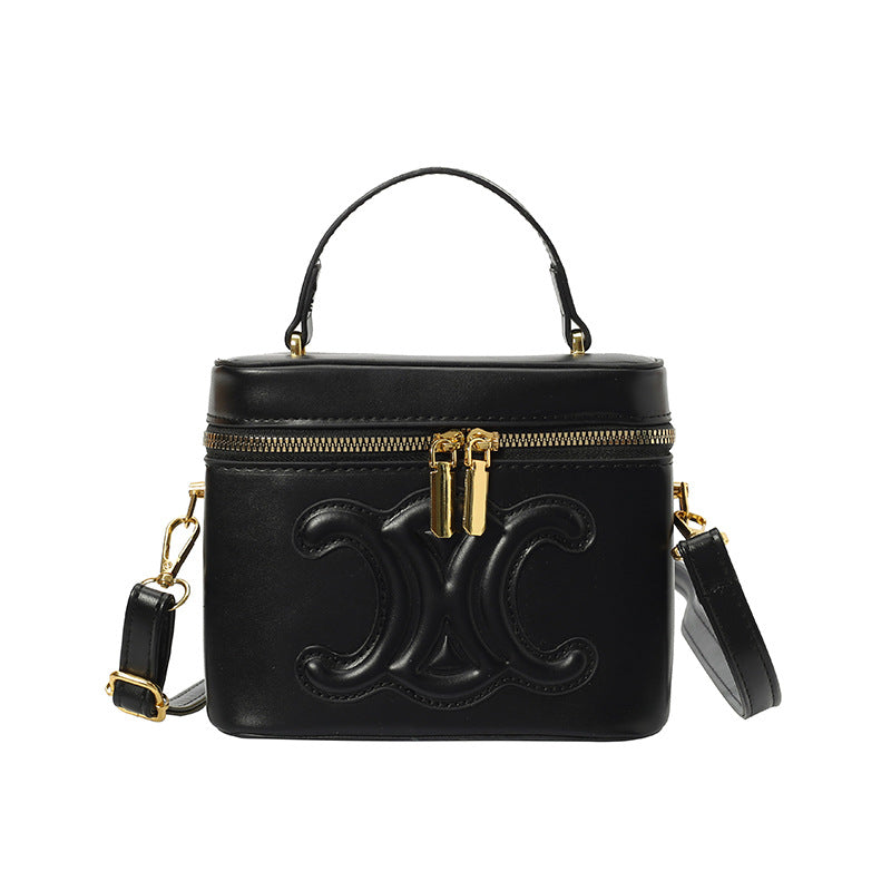 This year's trendy handbags for women: 2025 spring new arrivals, fashionable korean-style versatile shoulder and crossbody small square bags