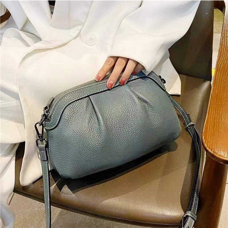 New arrival casual women's bag with first-layer cowhide, shoulder cross-body medium bag, women's handbag, large capacity three shoulder straps