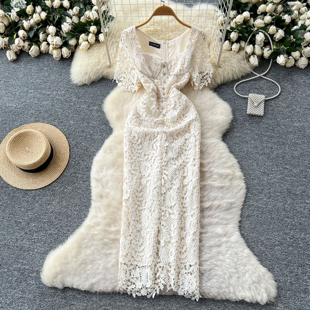 High-end women's summer dress : french chic, diamond-embellished square neck, cinched waist, short sleeve, lace bodycon maxi dress