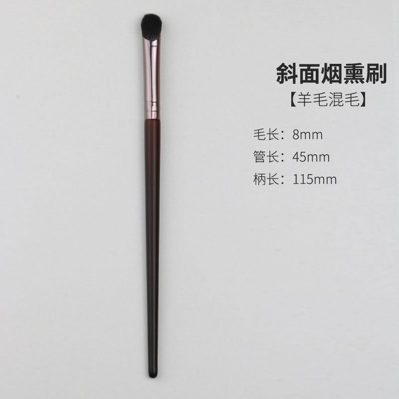 Wooden handle makeup brush set - cangzhou makeup brushes: blush brush, wool brush, powder brush, foundation brush, eyeshadow brush, and other makeup brushes