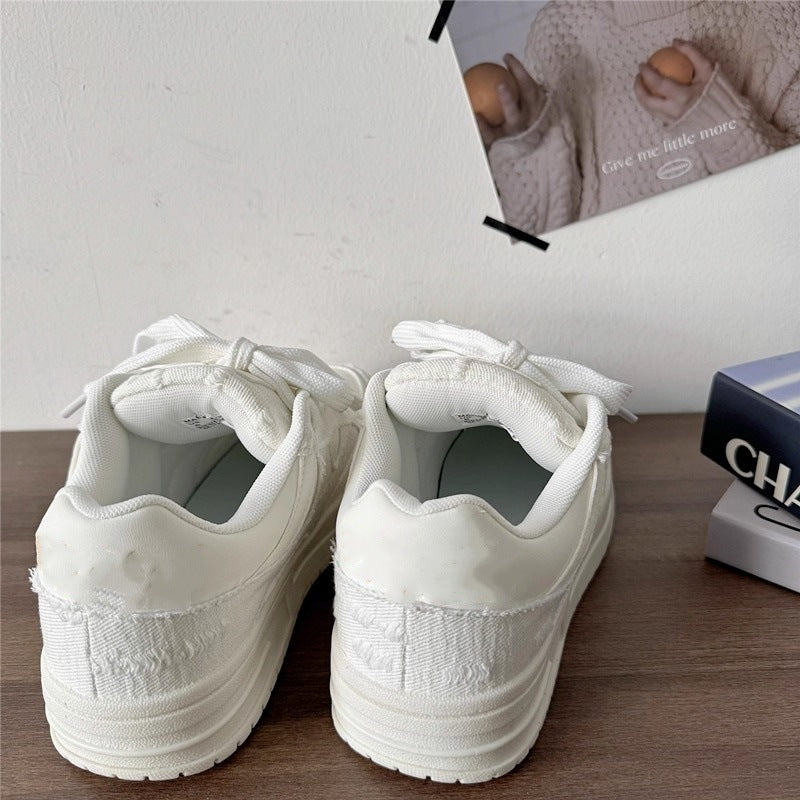 Niche platform white sneakers for women, 2026 new summer ins trendy retro versatile bread shoes, athletic casual skate shoes