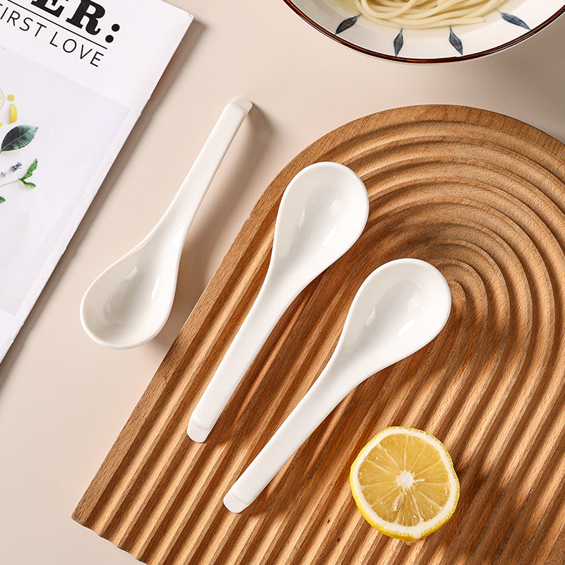 Factory direct minimalist pure white ceramic soup spoon - household tableware, small spoon, rice spoon, soup spoon, serving spoon