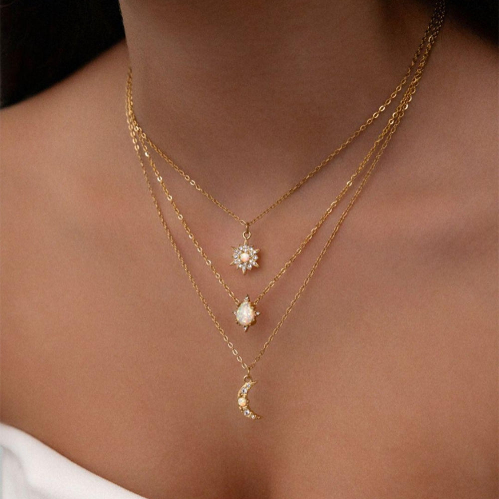 Stackable star necklace wholesale - cross-border fashion jewelry for women - vintage multi-layered light luxury design with diamond-studded teardrop pendant