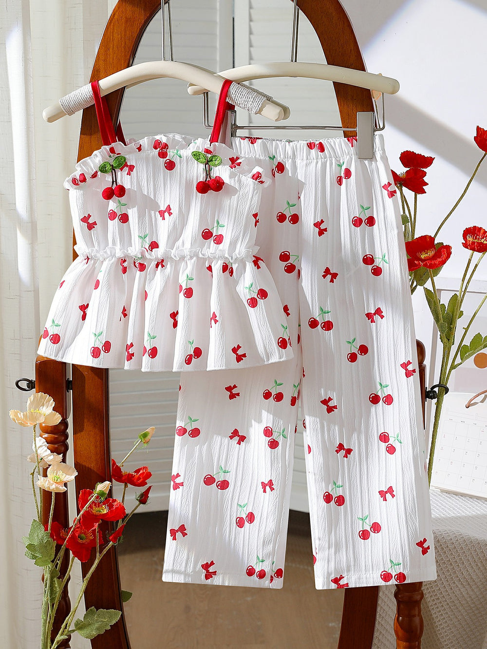 girls' spring/summer new collection: pastoral style textured sleeve top with cute cherry design + refreshing wide-leg pants two-piece set