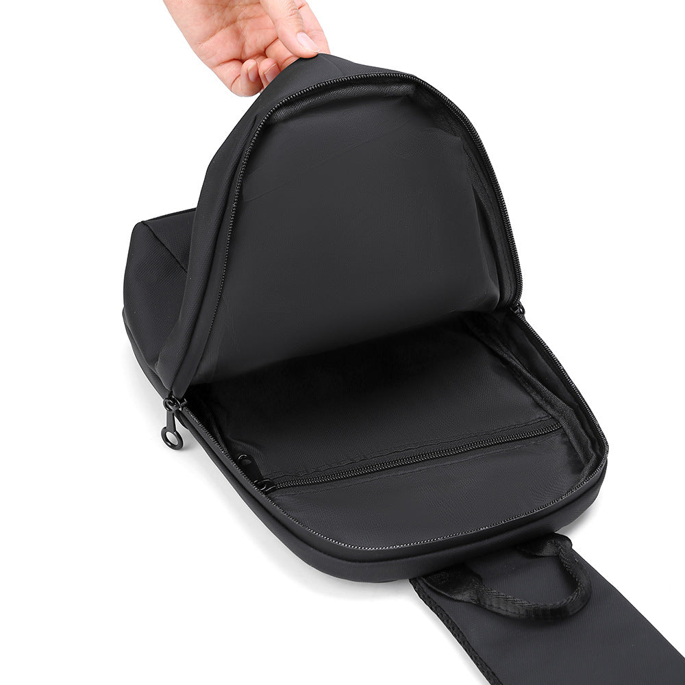 Cross-border new fashion casual shoulder bag large capacity simple wear-resistant messenger bag business commute light breast bag