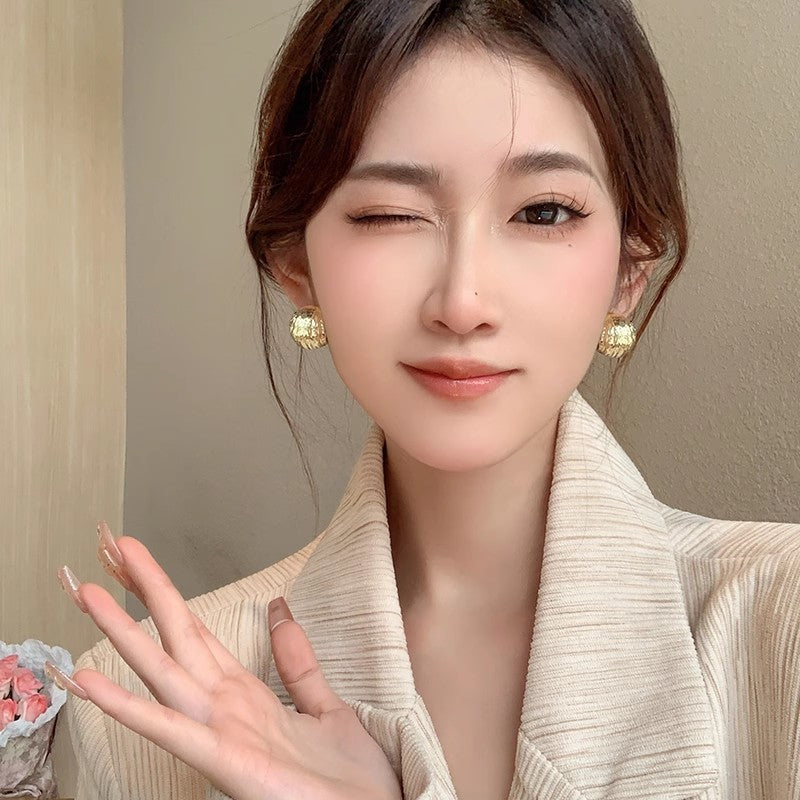 Ins pearl earrings for women niche styleaccessible luxuryeasiest for match earrings pendant classyretroelegant earrings 925 silver needle wholesale