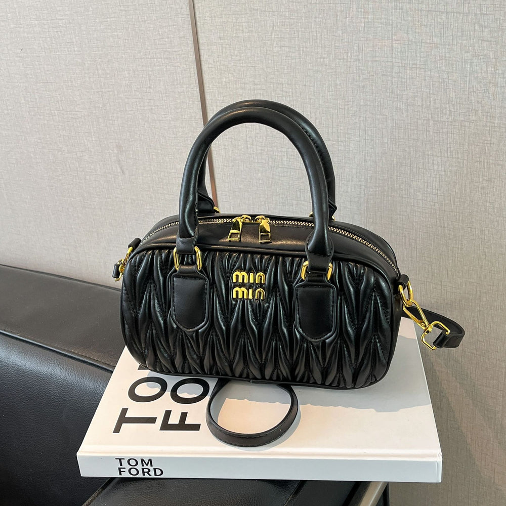 Niche pleated mini pillow bag 2025 new shoulder fashion crossbody bag autumn and winter retro handheld bowling bag