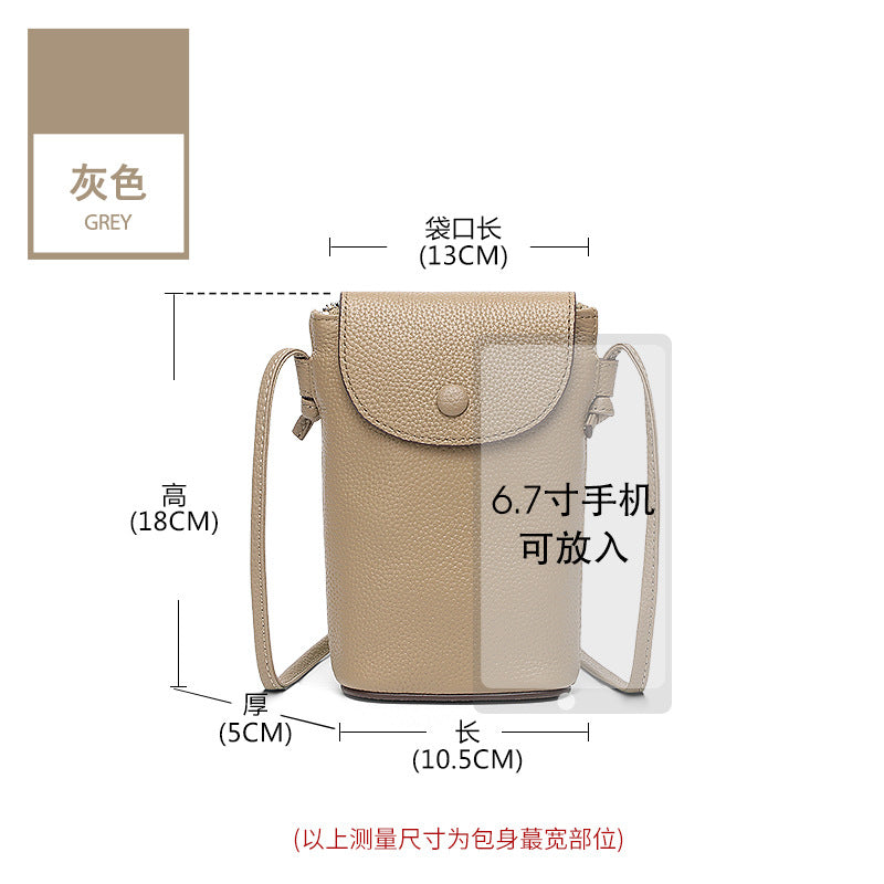 Casual leather large-capacity mobile phone bag women's 2025 new anti-theft cowhide shoulder bag versatile small messenger women's bag