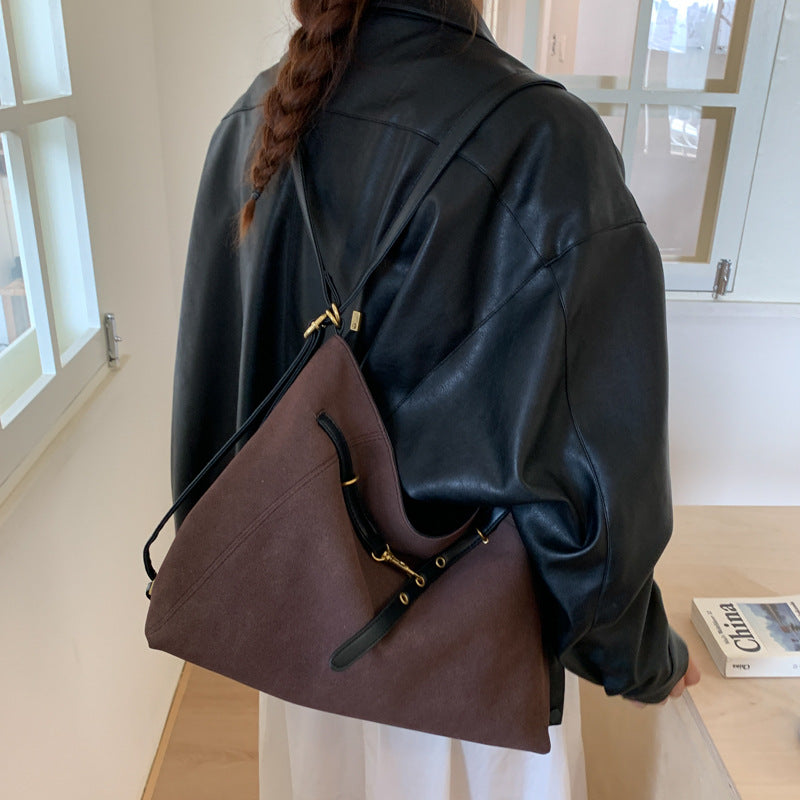 Niche style large capacity easiest for match tote bag shoulder 2025new arrivaltrendyclassy sense work clothing crossbody backpack women's bag