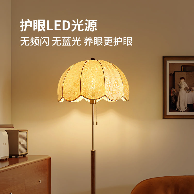 [Cross-border] Floor lamp Nordic retro medieval living room sofa decoration ambient light eye protection bedroom bedside lamp