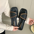 Women's slippers 2025 new korean style outdoor wear home flat one-strap sandals beach casual sweet style beach slippers
