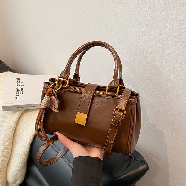 Textured niche bag 2025 new small square bag personalized casual simple handbag retro large-capacity messenger bag