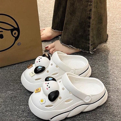 2024new arrival shit-stepping clogs for women outwearsummercutepopularthick sole nurse beach two-wear toe-cap slippers