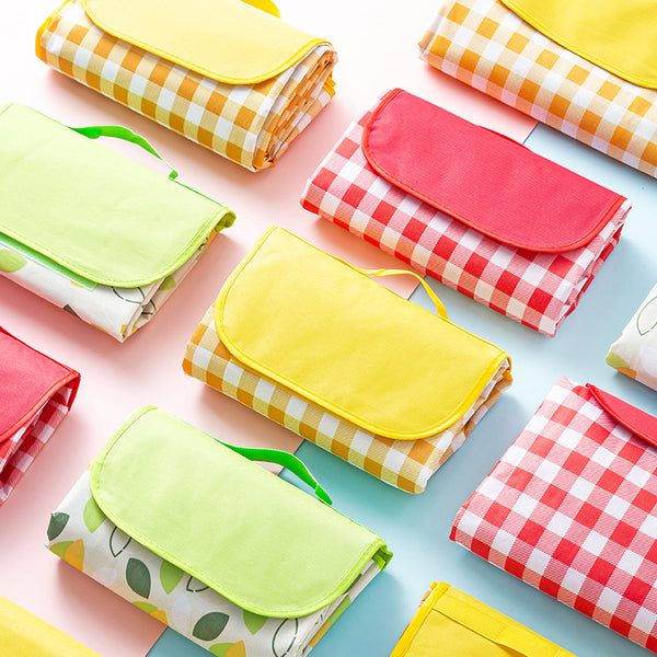 Beilian strictly selects 600D Oxford cloth outdoor picnic mat foldable camping moisture-proof mat camping spring outing floor mat wholesale