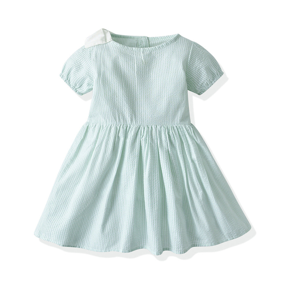 Wholesale children's clothing direct from the manufacturer: boys' preppy-style short-sleeved plaid shirt and suspender shorts set, dropshipping available