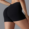 European and american seamless high-waisted butt-lifting yoga shorts - breathable peach lift, tight-fitting athletic capris for running and fitness