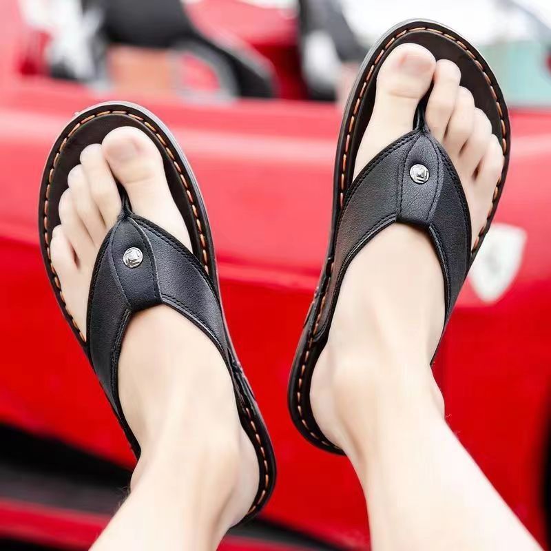 New men's flip-flops: stylish, outdoor, non-slip, durable, summer beach sandals