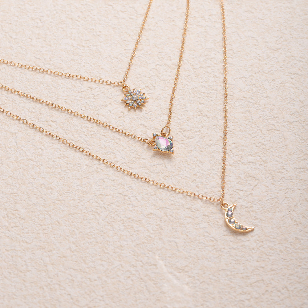 Stackable star necklace wholesale - cross-border fashion jewelry for women - vintage multi-layered light luxury design with diamond-studded teardrop pendant