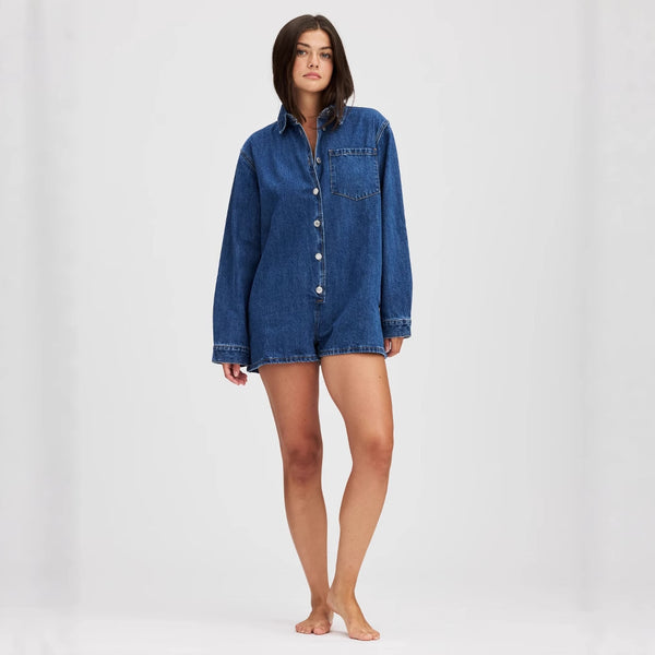 European and American  supply, fashionable retro Spice Girl large size loose lapel button-down denim shirt, thickened coat cow