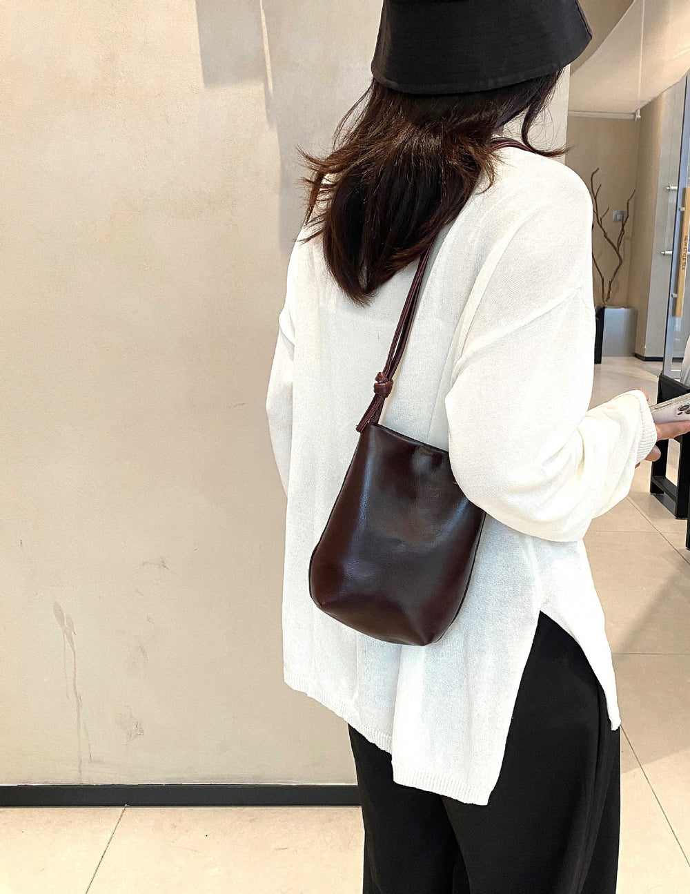 Top grain leather 2025 new women's bag casual versatile genuine leather handbag vintage shoulder crossbody bag fashion phone bag