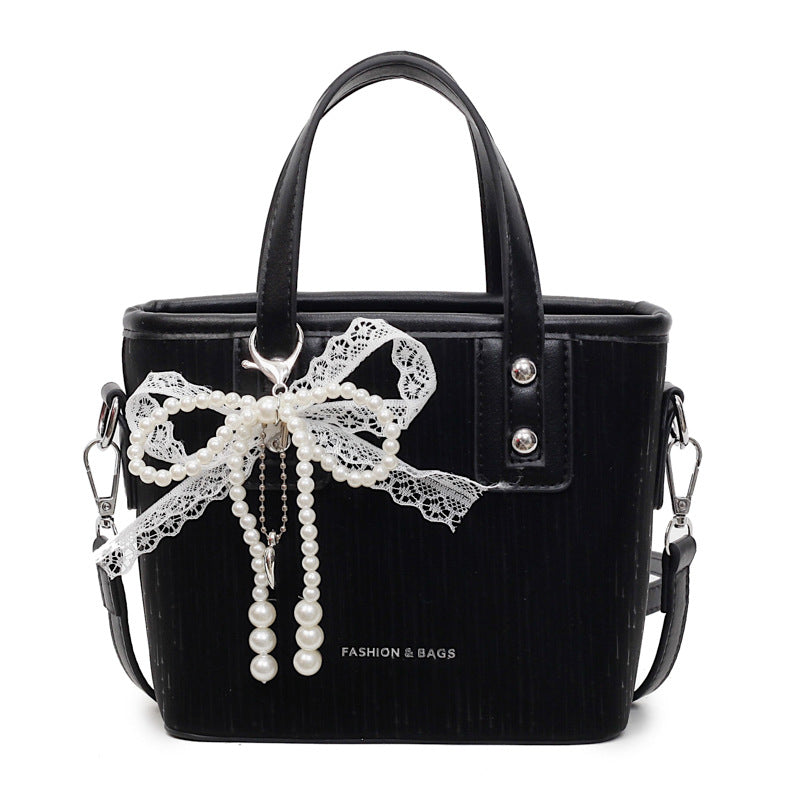 Cross-border Korean version small bag women's summer 2025 new trendy fashion shoulder bag commuter bag outer single portable bucket bag