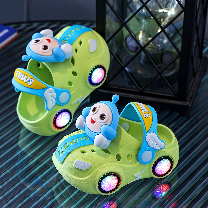 Kids slippers summer baby girl car bright light indoor soft bottomnon-slip sandals slippers boy egg hole shoes