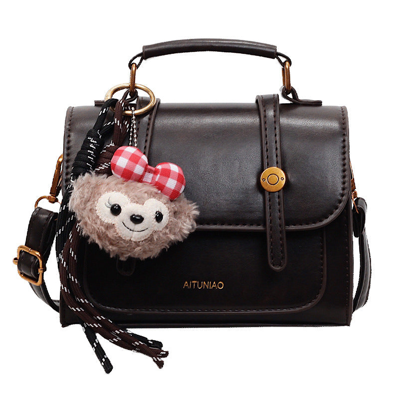 High-end retro small bag for women 2025 autumn new arrivalniche styleeasiest for match small square bag super popular light luxury shoulder satchel bag