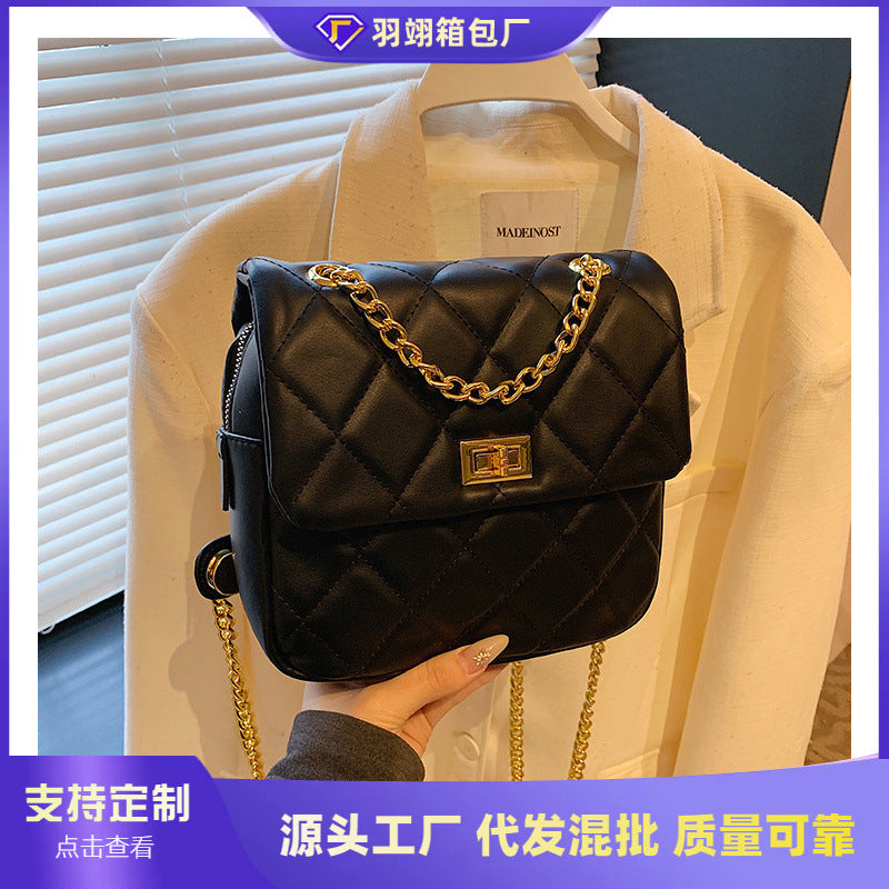 Cross-border diamond chain small bag women's 2025 summer new fashion and leisure foreign style shoulder bag backpack
